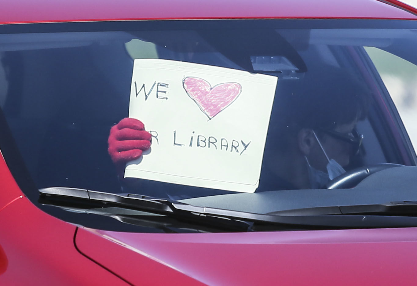 042220-qc-nws-library-07.JPG